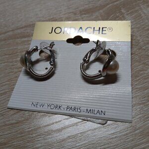 NWT Jordache Silver Tone White Faux Pearl Earrings #23